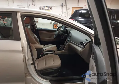 2017 Hyundai Elantra Se из США, поврежденный, VIN KMHD74LF2HU316908